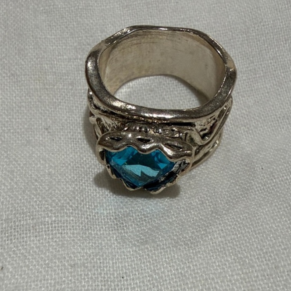 ❤️3 for $15❤️ Ladies Blue CZ Silver Plated Artisan Wide Band Ring Siz